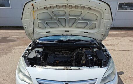 Opel Astra J, 2011 год, 549 000 рублей, 11 фотография