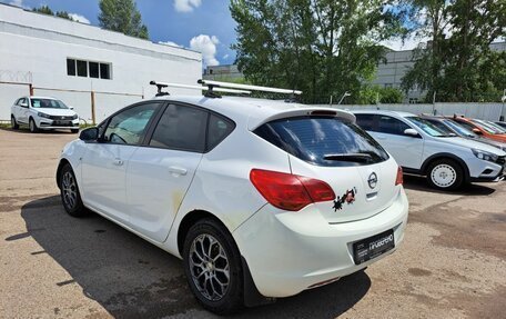 Opel Astra J, 2011 год, 549 000 рублей, 8 фотография