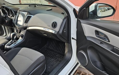 Chevrolet Cruze II, 2012 год, 1 200 000 рублей, 12 фотография