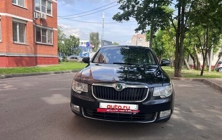 Skoda Superb III рестайлинг, 2010 год, 695 000 рублей, 3 фотография