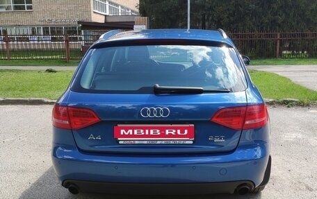 Audi A4, 2010 год, 1 590 000 рублей, 4 фотография