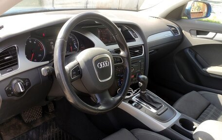 Audi A4, 2010 год, 1 590 000 рублей, 24 фотография