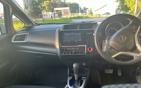 Honda Fit III, 2019 год, 1 365 000 рублей, 11 фотография