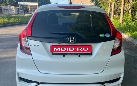 Honda Fit III, 2019 год, 1 365 000 рублей, 4 фотография