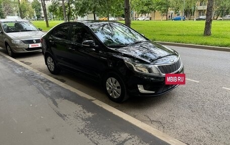 KIA Rio III рестайлинг, 2013 год, 770 000 рублей, 2 фотография