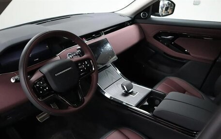 Land Rover Range Rover Evoque II, 2025 год, 6 850 000 рублей, 15 фотография