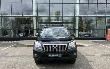 Toyota Land Cruiser Prado 150 рестайлинг 2, 2011 год, 2 820 000 рублей, 2 фотография
