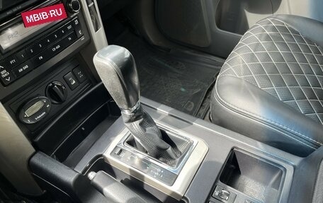 Toyota Land Cruiser Prado 150 рестайлинг 2, 2011 год, 2 820 000 рублей, 12 фотография