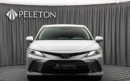 Toyota Camry, 2021 год, 3 340 000 рублей, 3 фотография