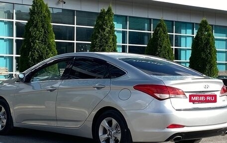 Hyundai i40 I рестайлинг, 2013 год, 880 000 рублей, 11 фотография