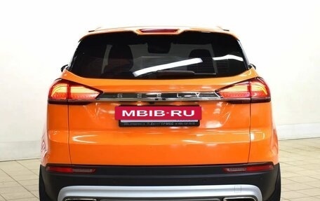 Geely Atlas, 2022 год, 1 740 000 рублей, 3 фотография