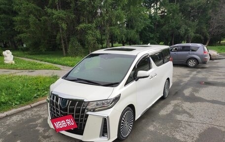 Toyota Alphard III, 2018 год, 4 700 000 рублей, 2 фотография