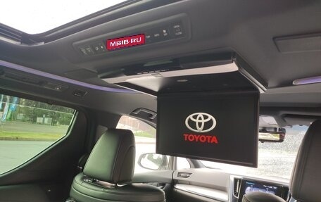 Toyota Alphard III, 2018 год, 4 700 000 рублей, 12 фотография
