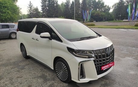 Toyota Alphard III, 2018 год, 4 700 000 рублей, 4 фотография