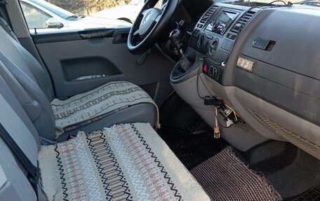 Volkswagen Transporter T5 рестайлинг, 2008 год, 1 150 000 рублей, 3 фотография