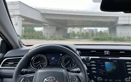 Toyota Camry, 2018 год, 2 300 000 рублей, 7 фотография