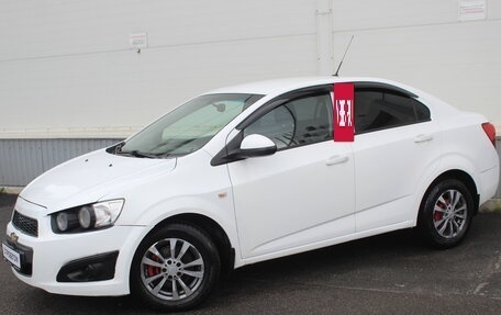 Chevrolet Aveo III, 2012 год, 560 000 рублей, 2 фотография