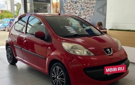 Peugeot 107 I рестайлинг, 2008 год, 395 000 рублей, 3 фотография