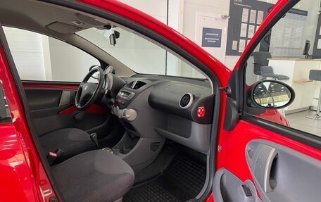Peugeot 107 I рестайлинг, 2008 год, 395 000 рублей, 11 фотография
