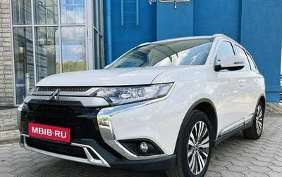 Mitsubishi Outlander III рестайлинг 3, 2019 год, 1 849 000 рублей, 1 фотография