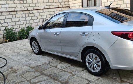KIA Rio IV, 2018 год, 1 400 000 рублей, 5 фотография