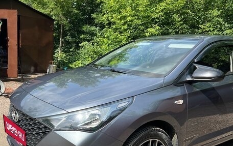 Hyundai Solaris II рестайлинг, 2020 год, 1 550 000 рублей, 3 фотография