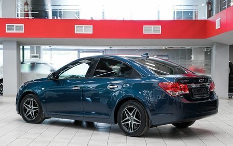 Chevrolet Cruze II, 2011 год, 699 000 рублей, 4 фотография