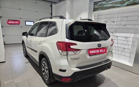 Subaru Forester, 2019 год, 2 699 000 рублей, 6 фотография