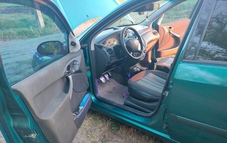 Ford Focus IV, 1998 год, 265 000 рублей, 2 фотография