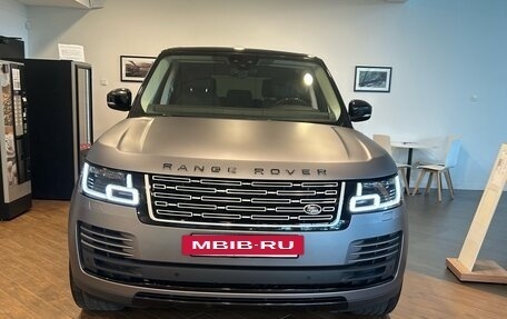 Land Rover Range Rover IV рестайлинг, 2019 год, 7 850 000 рублей, 2 фотография