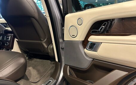 Land Rover Range Rover IV рестайлинг, 2019 год, 7 850 000 рублей, 22 фотография