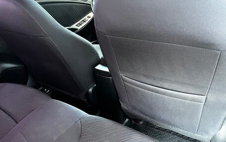 Hyundai Solaris II рестайлинг, 2015 год, 1 000 000 рублей, 20 фотография