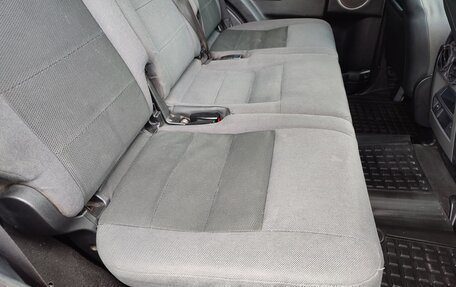 Land Rover Discovery III, 2006 год, 795 000 рублей, 12 фотография