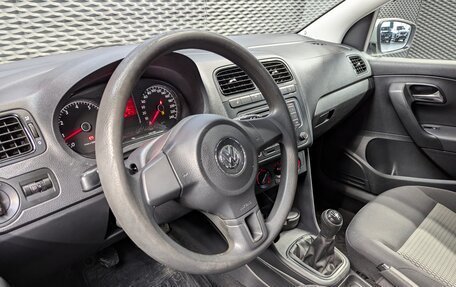 Volkswagen Polo VI (EU Market), 2014 год, 800 000 рублей, 15 фотография