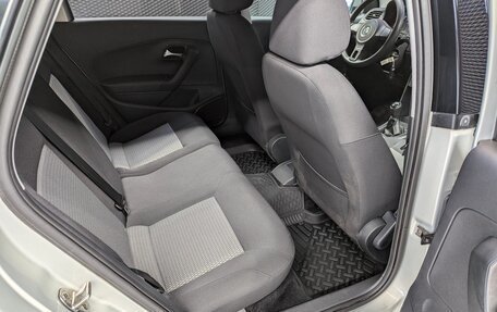 Volkswagen Polo VI (EU Market), 2014 год, 800 000 рублей, 20 фотография