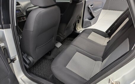 Volkswagen Polo VI (EU Market), 2014 год, 800 000 рублей, 18 фотография
