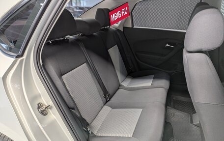 Volkswagen Polo VI (EU Market), 2014 год, 800 000 рублей, 21 фотография