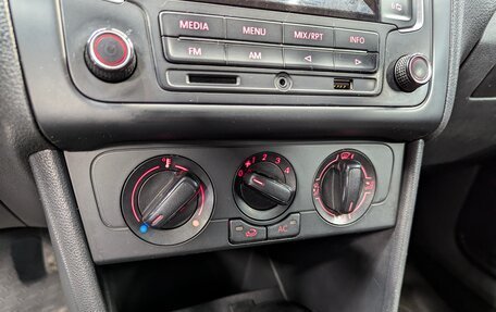 Volkswagen Polo VI (EU Market), 2014 год, 800 000 рублей, 28 фотография