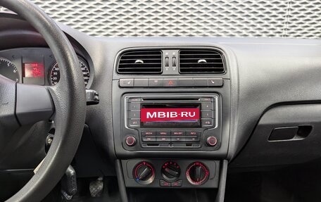 Volkswagen Polo VI (EU Market), 2014 год, 800 000 рублей, 26 фотография