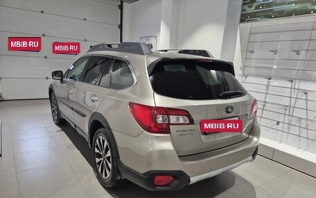 Subaru Outback IV рестайлинг, 2016 год, 2 399 000 рублей, 6 фотография