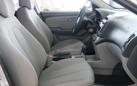 Hyundai Avante, 2008 год, 649 000 рублей, 21 фотография