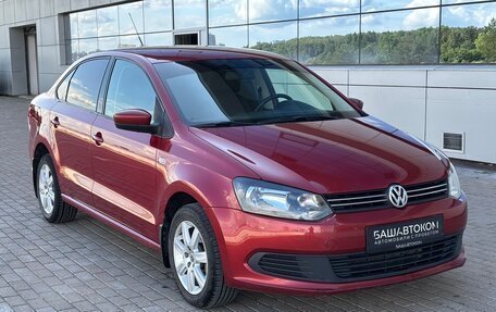 Volkswagen Polo VI (EU Market), 2012 год, 850 000 рублей, 3 фотография