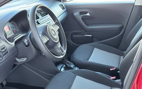 Volkswagen Polo VI (EU Market), 2012 год, 850 000 рублей, 7 фотография