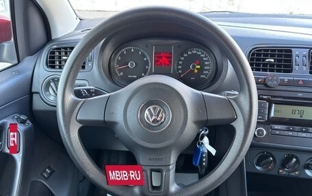 Volkswagen Polo VI (EU Market), 2012 год, 850 000 рублей, 12 фотография