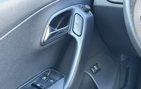 Volkswagen Polo VI (EU Market), 2012 год, 850 000 рублей, 17 фотография