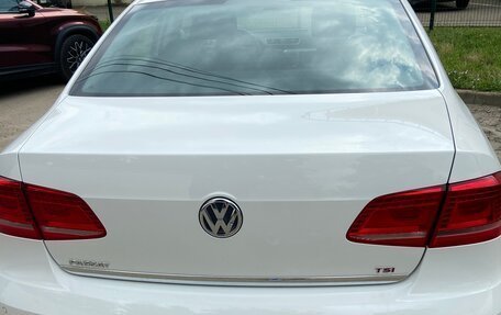 Volkswagen Passat B7, 2014 год, 1 750 000 рублей, 2 фотография