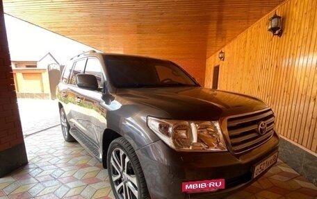 Toyota Land Cruiser 200, 2010 год, 3 400 000 рублей, 3 фотография