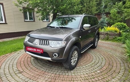 Mitsubishi Pajero Sport II рестайлинг, 2012 год, 1 900 000 рублей, 3 фотография