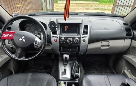 Mitsubishi Pajero Sport II рестайлинг, 2012 год, 1 900 000 рублей, 5 фотография