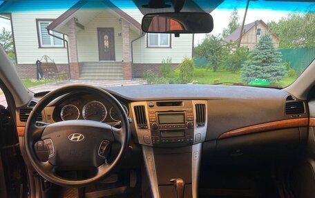 Hyundai Sonata VI, 2008 год, 670 000 рублей, 10 фотография